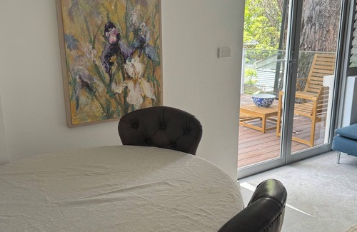 Davidson Appartement | Tranquil bush setting, with private access and off street parking