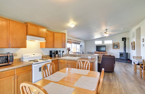 Hartsel Cabine | Tranquil Cabin Getaway w/ Panoramic Mtn View!