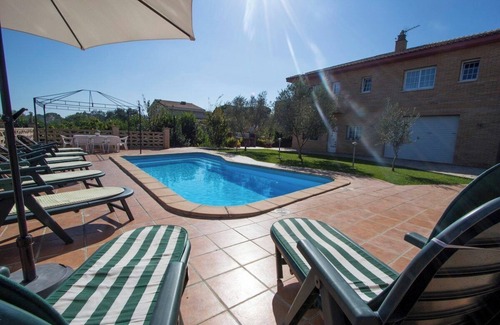 Sils Villa | Retraite sur la Costa Brava avec suite privée !