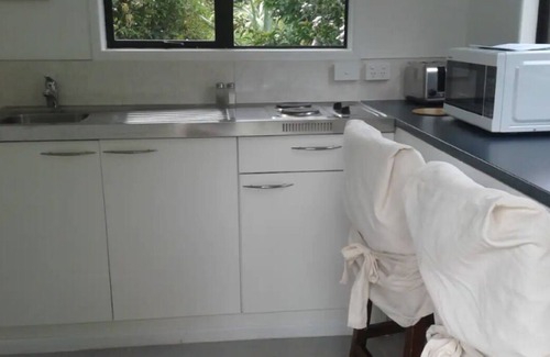 Coromandel Cabine | Tranquil Creekside Cabin