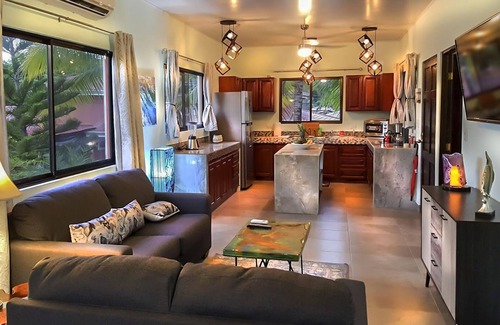 Esterillos Este Appartement | "Élégance tranquille"!