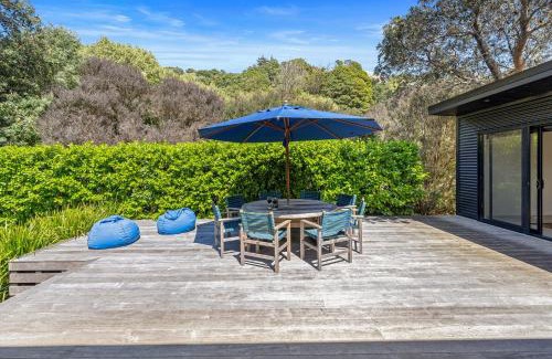 Bowentown Maison | Tranquil Escape - Waihi Beach Holiday Home