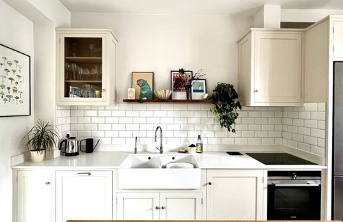 Frome Maison | Tranquil Family Home - Frome