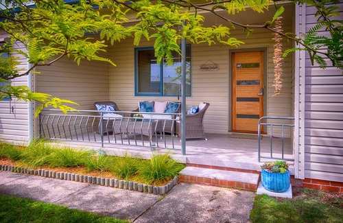 Lake Conjola Maison | Tranquil Getaway Malandy Cottage @ Lac Conjola