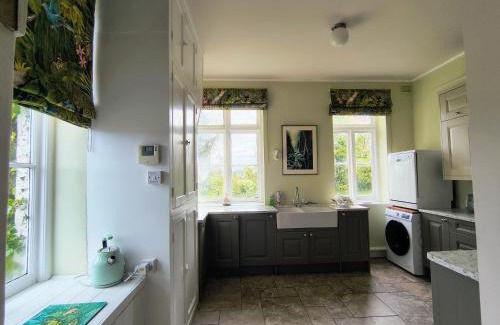 Llandovery Appartement | Tranquil getaway near Brecon Beacons