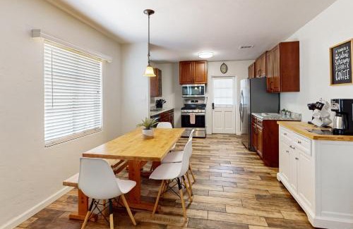 North Mountain Maison | Tranquil Haven Retreat