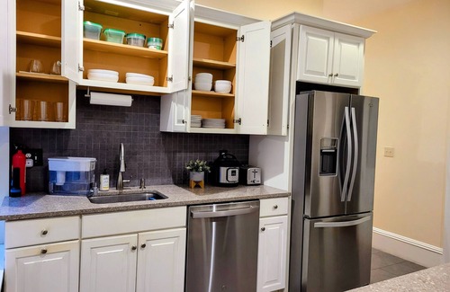 Mid-Cambridge Appartement | Tranquil home loved by repeat guests, Harvard Square