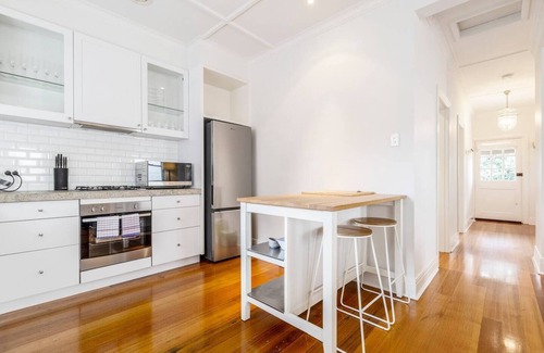 Prahran Appartement | Tranquil Inner east Haven Moments from High Street