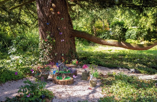Bromsash Cabine | Tranquil Luxury Glamping Escape in Ross-on-Wye 6