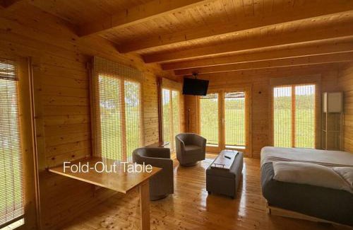 Smyrna Maison | Tranquil Modern Farm Cabin