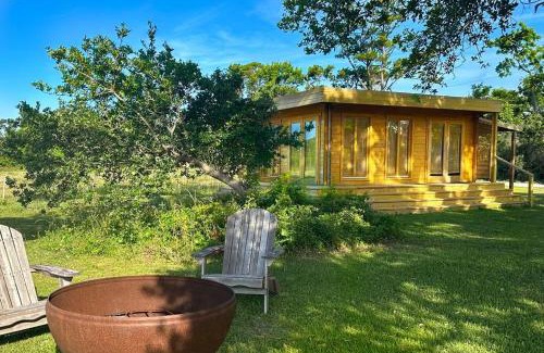 Smyrna Maison | Tranquil Modern Farm Cabin