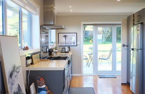 Rotorua Maison | Tranquil mountain peak