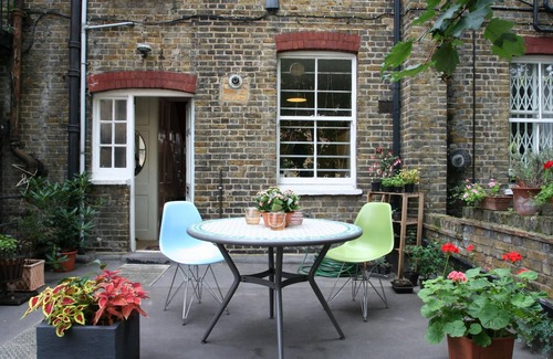 Ferndale Appartement | Tranquil Oasis by Pop Brixton