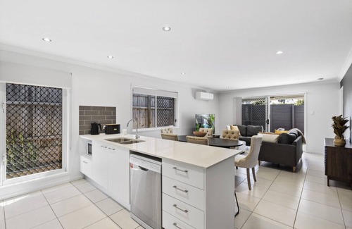 Kallangur Maison | Tranquil Retreat Brisbane North