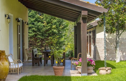 Ponte Rio Maison | Vakantiehuis in San Costanzo met Zwembad