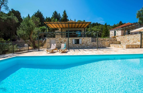 Koutsi Villa | Tranquil retreat: Villa Gionis near Loggos, Paxos.