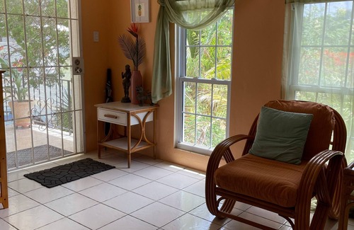 Estate Ruby Maison | Tranquil Songs of Paradise~ A home away from home to soothe and refresh souls!😎