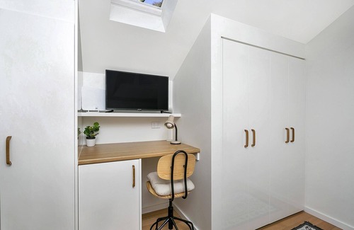 Naremburn Maison | Tranquil Studio - St Leonards - NBN01