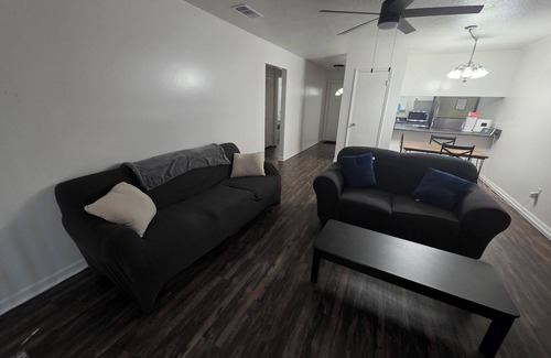 Tallahassee Maison | Tranquil townhome with AC in Tallahassee