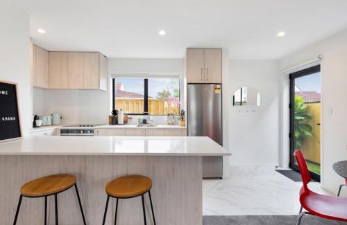 Trentham Maison | Tranquil Trentham Escape
