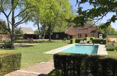 Balen Maison | Tranquil villa in Vlaanderen with terrace