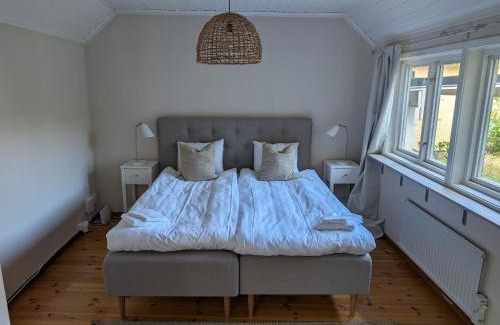 Innerstaden Appartement | Tranquil Villa with Garden Views & Terrace 3BR