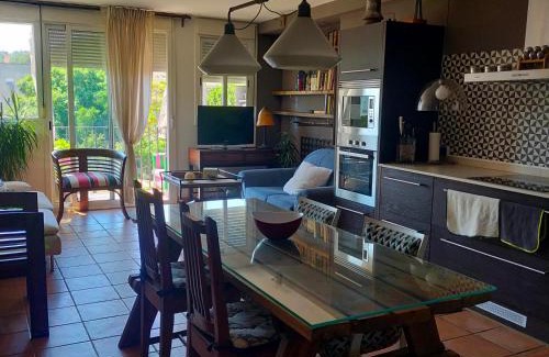 Capellades Appartement | tranquila habitación en apartamento compartido