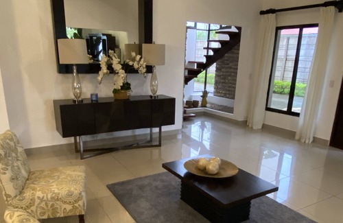 Damas Maison | Tranquility 10 kilometers from Manuel Antonio Park