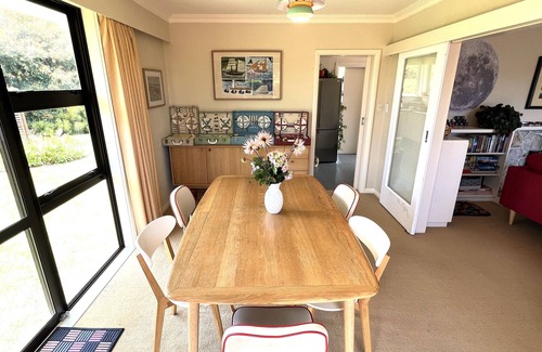 Waikanae Cottage | Base de tranquillité - Waikanae Beach Holiday Home