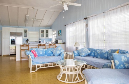 Bahama Palm Shores Cottage | Tranquility Beach Cottage. . . Droit Privé, Au calme, sur la plage!