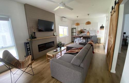 Karraganbah Maison | Tranquility by the Lake