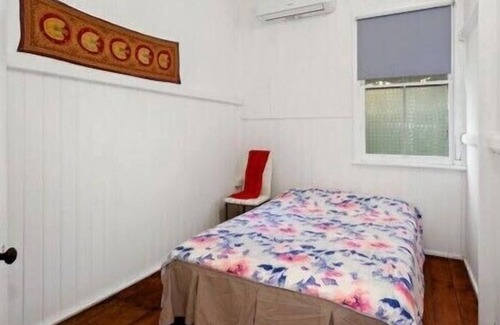 Ipswich Maison | Tranquility home in Coalfalls (Ipswich 4305)1k to shop and 5mi. to RIVERLINK.