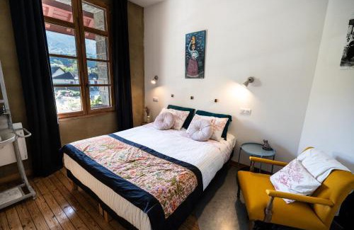 Bedous Hôtel | Transhumance & cie, Auberge, Appartements & SPA