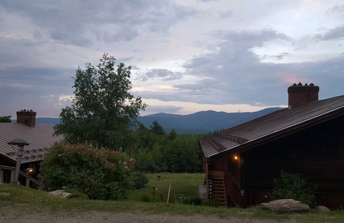 Moscow Maison | Trapp Family Lodge-2 BR guest house. Enjoy peak leaf season!