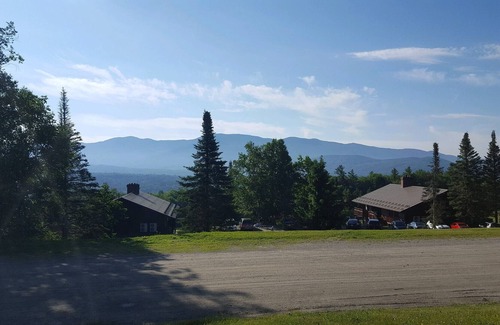 Moscow Maison | Trapp Family Lodge-2 BR guest house. Enjoy peak leaf season!