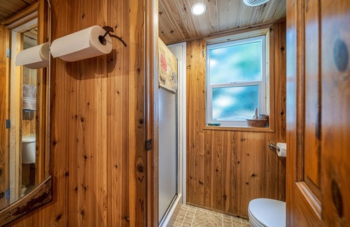 Northport Cabine | Trapper cabin