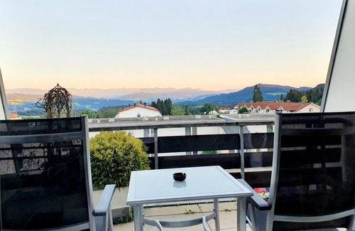 Scheidegg Appartement | Traumhafte Aussicht Pool Sauna Top-ausstattung Top-lage