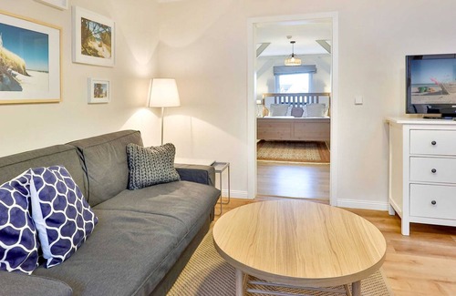 Tribseer Vorstadt Appartement | Traumhafte Ferienwohnung 2 Apartmenthaus - Apartmenthaus Tribseer Damm
