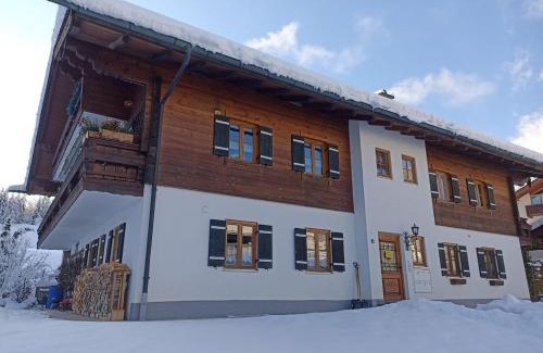 Weissbach an der Alpenstrasse Appartement | Traumhafte Wohnung im Chiemgau