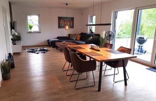 Hardert Appartement | Traumhafter Ausblick, modern mit Komfort und Stil
