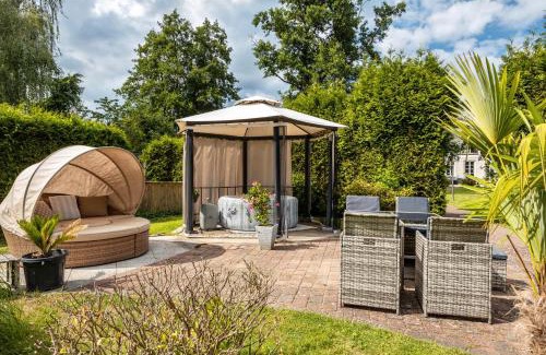 Bergedorf Maison | Traumhaus Whirlpool Sauna Grill
