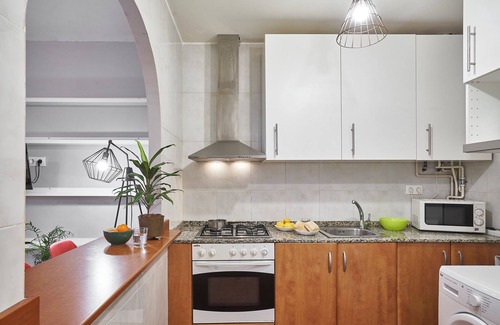 El Baix Guinardo Appartement | Trav Gracia 5º1 · 2h