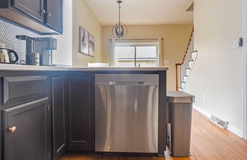 Downtown Wilmington Maison | Travel Nurses! Relocation, Short/Long Term Stays