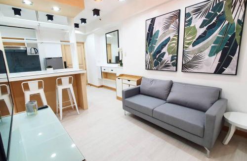 Bel-Air Appartement | Travelers Inn - Cozy Capsule Bunks, Makati