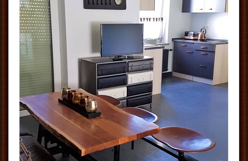 Sindlingen Appartement | SALON DES VOYAGEURS - VOTRE MAISON PRÈS DE L'AÉROPORT DE FRANCFORT ET DE LA VILLE DE FRANCFORT