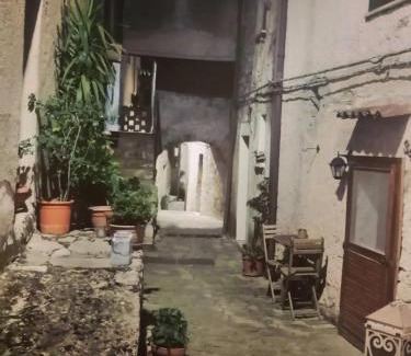 Felitto Maison | TRE METR SOPRA IL CIELO 'AcquAria'