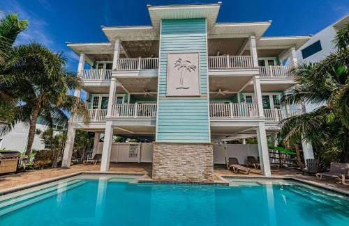 Treasure Island Maison | Treasure Trove Mermaids Cove