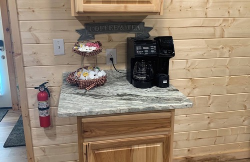 Stanley Cottage | Treasured Moments Tiny Cabin Cottage in town and close to everything...
