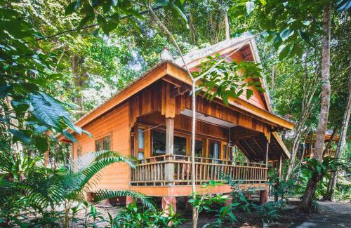 Koh Rong Maison | Tree House Bungalows