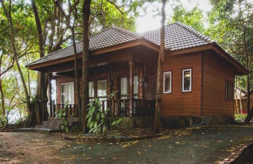 Koh Rong Maison | Tree House Bungalows
